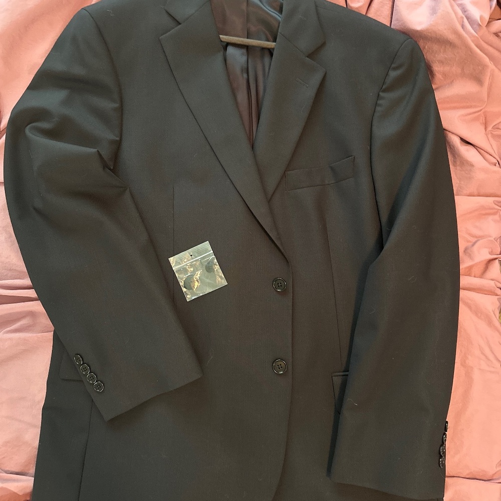 Brooks Brothers men’s navy sportcoat